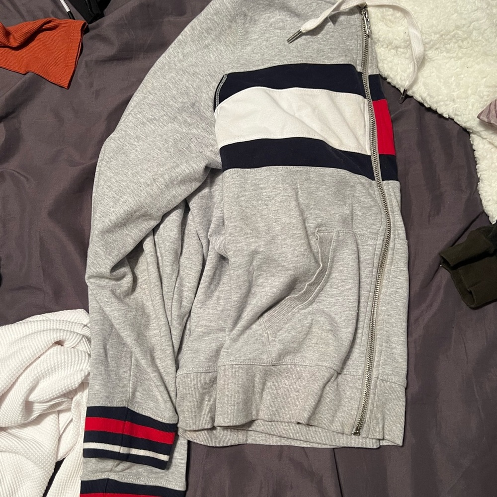Tommy hoodie